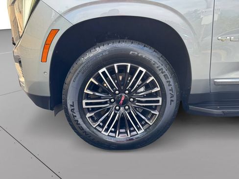 Used 2025 GMC Yukon Elevation w/ LPO, Floor Liner Package AWD/4WD image 9