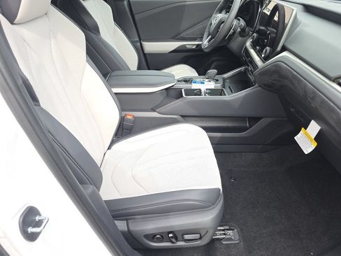 New 2026 Lexus TX 500h AWD image 26