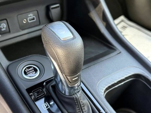 Used 2024 Nissan Sentra S FWD image 28