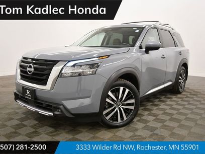 Used 2023 Nissan Pathfinder Platinum