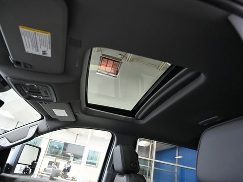 New 2026 GMC Sierra 3500 Denali w/ Denali Reserve Package image 24