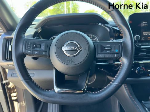 Used 2024 Nissan Pathfinder Rock Creek AWD/4WD image 12