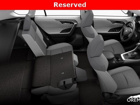 New 2025 Toyota RAV4 XLE image 15