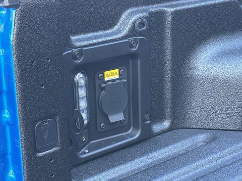 New 2026 Ford Maverick Lariat image 10