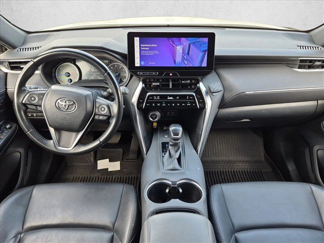 Used 2024 Toyota Venza Nightshade AWD/4WD image 15
