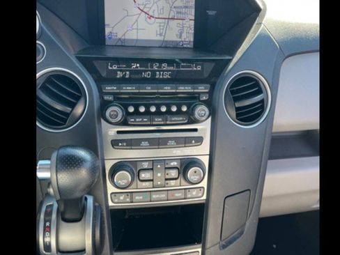 Used 2013 Honda Pilot Touring image 14