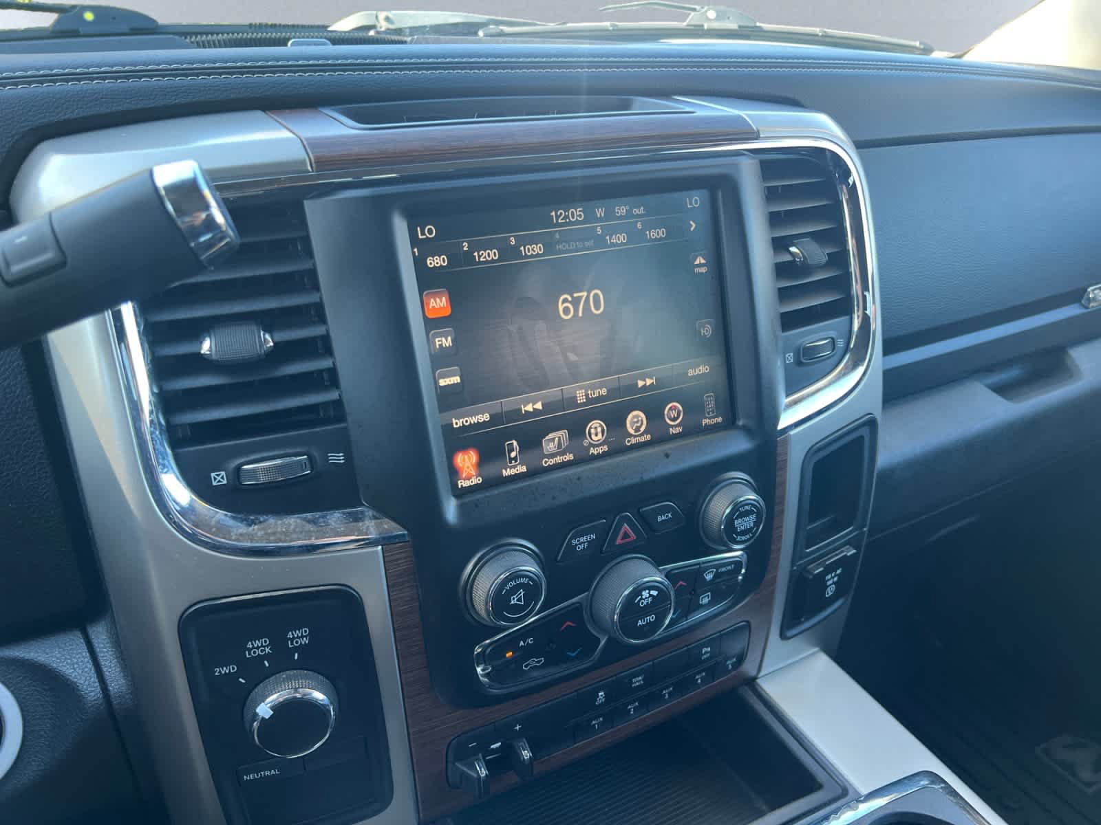 Used 2015 RAM 3500 Laramie w/ Snow Chief Group AWD/4WD image 13
