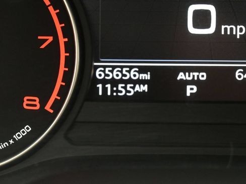Used 2018 Audi Q5 2.0T Premium w/ Convenience Package AWD/4WD image 13