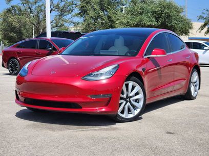 Used 2018 Tesla Model 3 Mid Range