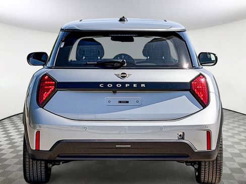New 2026 MINI Cooper 2-Door Hardtop FWD image 7