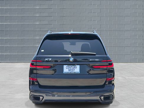 Used 2026 BMW X7 xDrive40i w/ M Sport Package AWD/4WD image 4
