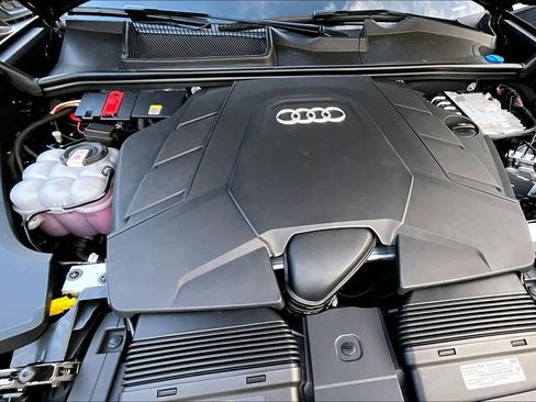 New 2026 Audi Q8 Premium Plus image 16