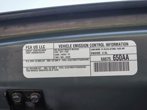 Used 2025 Jeep Wrangler Unlimited Sahara w/ Safety Group AWD/4WD image 27
