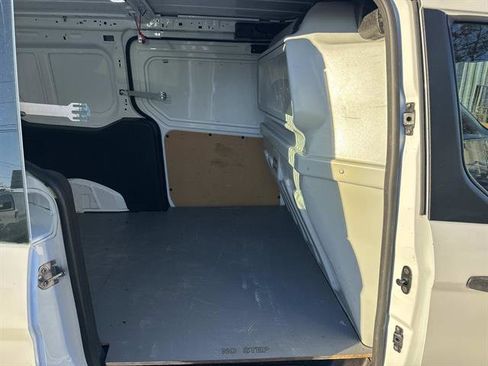 Used 2018 Ford Transit Connect XL image 30