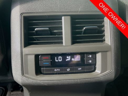 Used 2023 Volkswagen Atlas SE AWD/4WD image 24