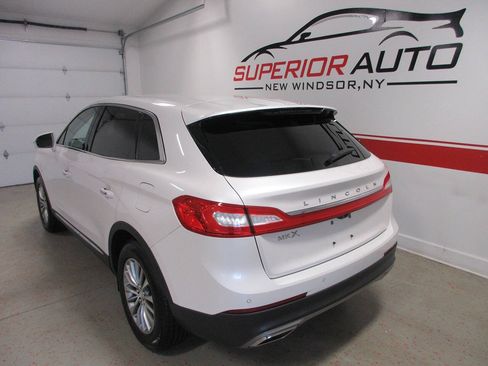 Used 2016 Lincoln MKX Select w/ Select Plus Package FWD image 14