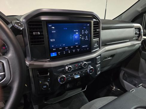 Used 2025 Ford F150 XLT w/ Equipment Group 301A Standard image 18