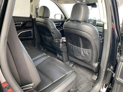 Used 2020 Kia Telluride S w/ S 8 Passenger Seating Package FWD image 11