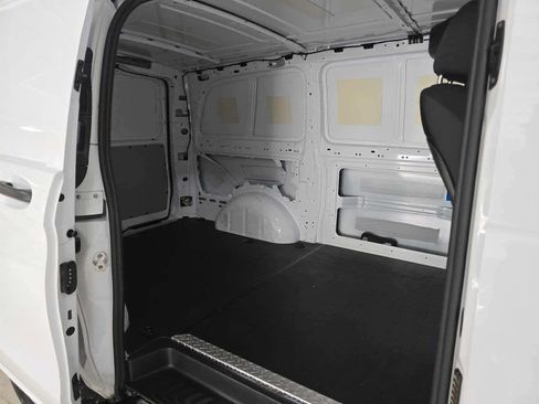Used 2020 Mercedes-Benz Metris image 23