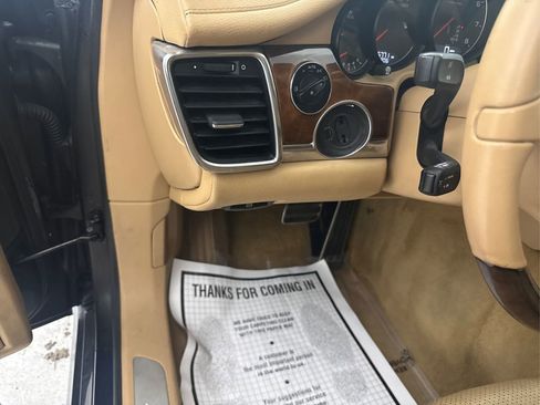 Used 2012 Porsche Panamera 4 image 28