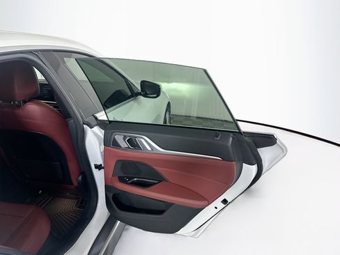 Used 2023 BMW i4 eDrive35 w/ Premium Package RWD image 31