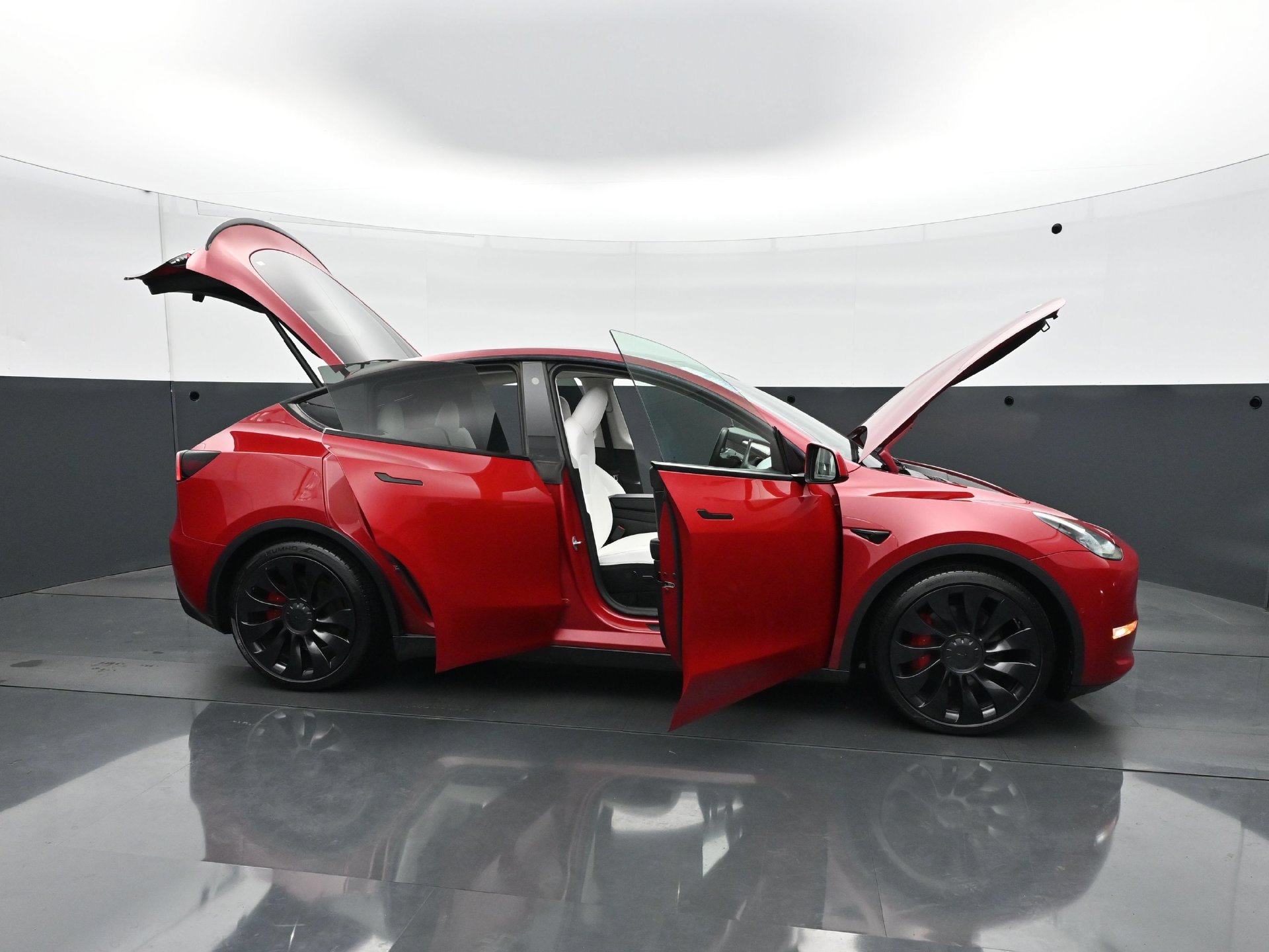 Used 2022 Tesla Model Y Performance AWD/4WD image 37