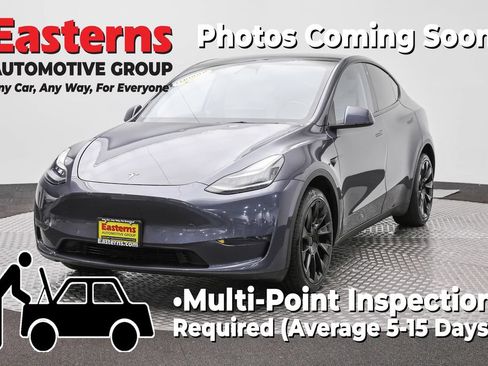 Used 2022 Tesla Model Y Long Range AWD/4WD image 1