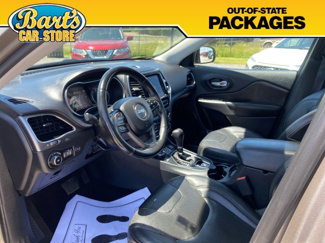 Used 2019 Jeep Cherokee Limited AWD/4WD image 27