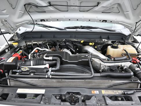 Used 2016 Ford F350 Platinum w/ FX4 Off-Road Package image 8