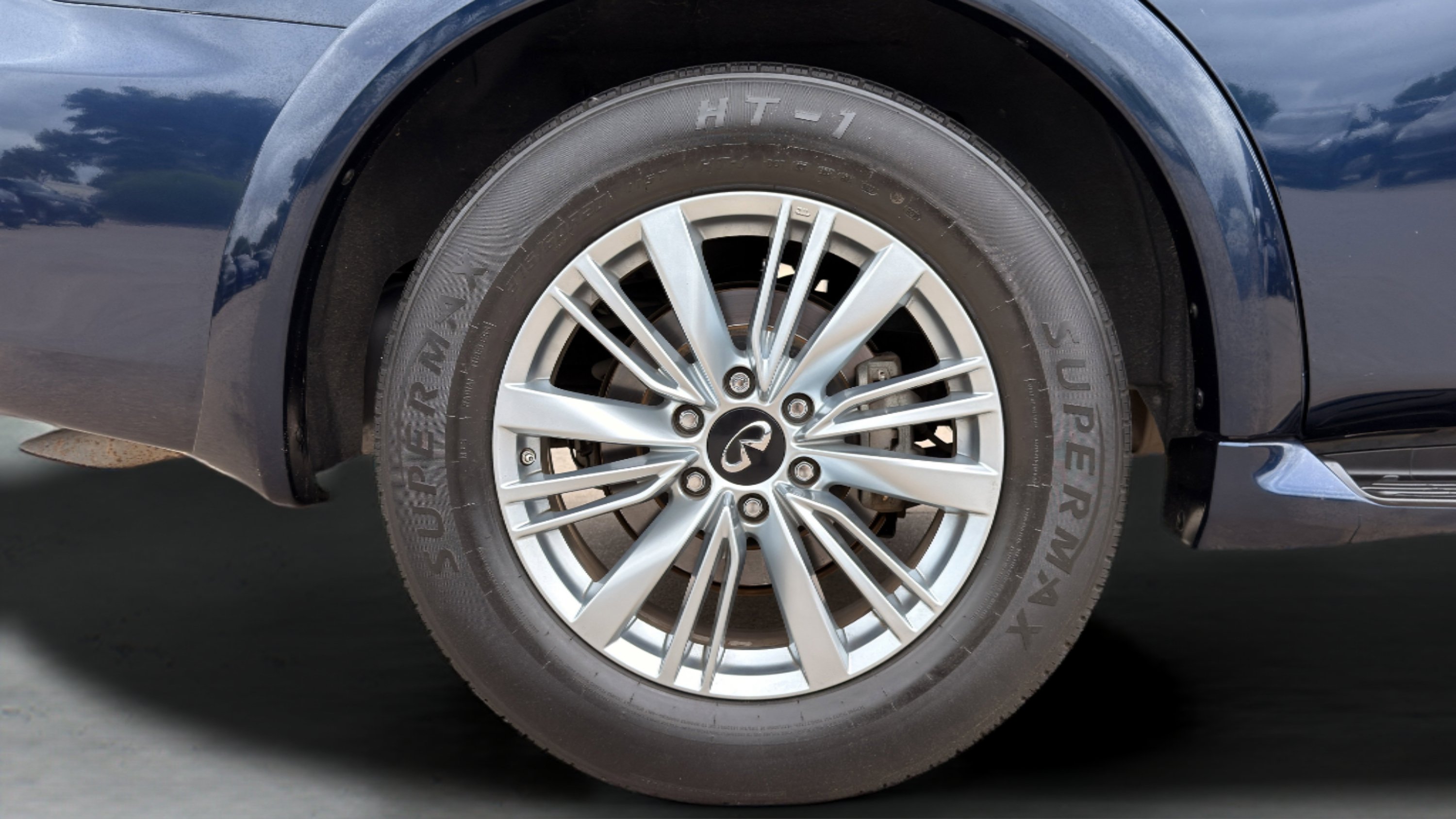 Used 2019 INFINITI QX80 Luxe RWD image 14