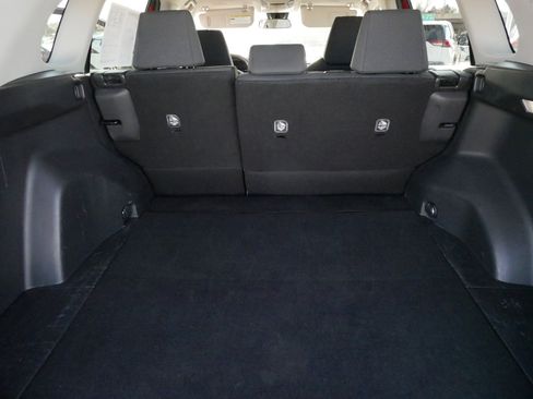 Certified 2024 Toyota RAV4 LE AWD/4WD image 18