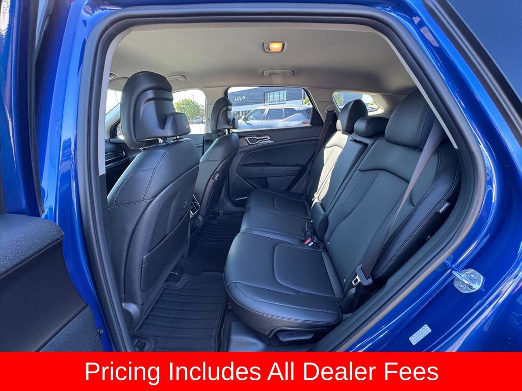 Certified 2024 Kia Sportage EX FWD image 11
