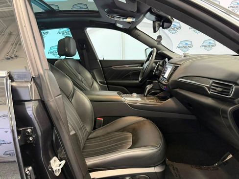 Used 2023 Maserati Levante GT AWD/4WD image 25