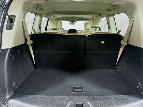 Used 2021 Nissan Armada SL w/ Captain's Chairs Package image 30