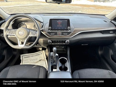 Used 2023 Nissan Altima 2.5 SV image 14