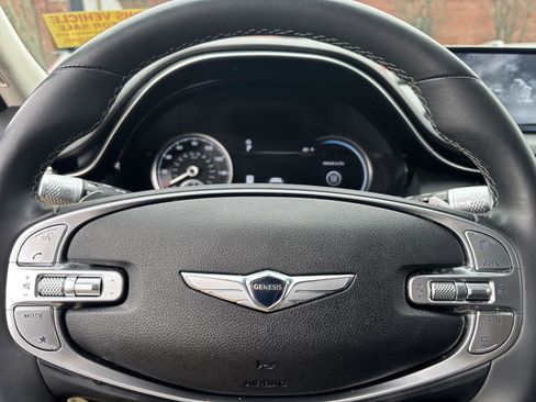 Used 2024 Genesis GV70 2.5T w/ Select Package image 15