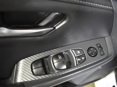 Certified 2022 Nissan Sentra SV w/ Trunk Package FWD image 8