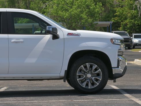 Used 2020 Chevrolet Silverado 1500 LT w/ All-Star Edition image 6