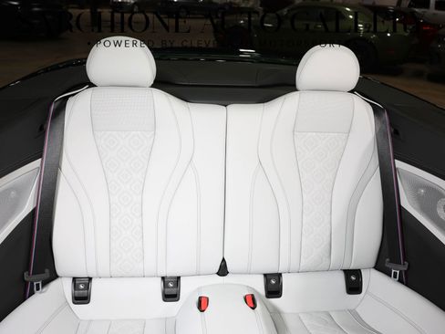 Used 2025 BMW M8 Competition image 33