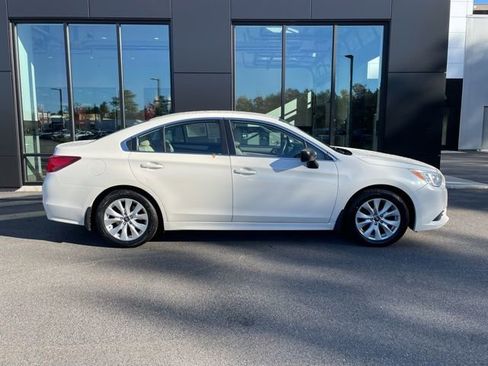 Used 2017 Subaru Legacy 2.5i w/ Alloy Wheel Package image 5