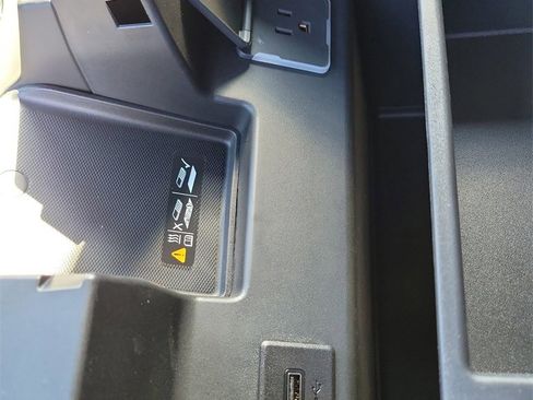 New 2026 GMC Sierra 1500 AT4 w/ AT4 Premium Package image 36