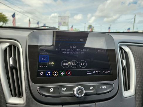 Used 2023 Chevrolet Malibu LT FWD image 25