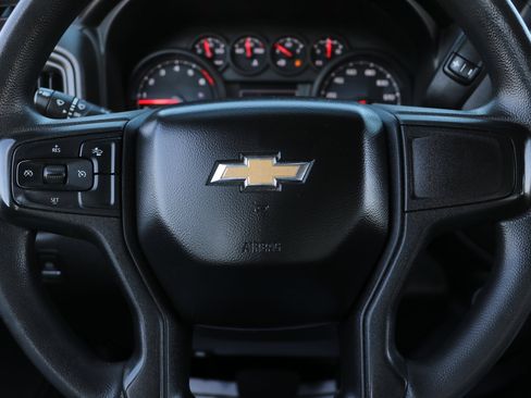 Used 2024 Chevrolet Silverado 2500 Custom w/ Custom Convenience Package AWD/4WD image 17