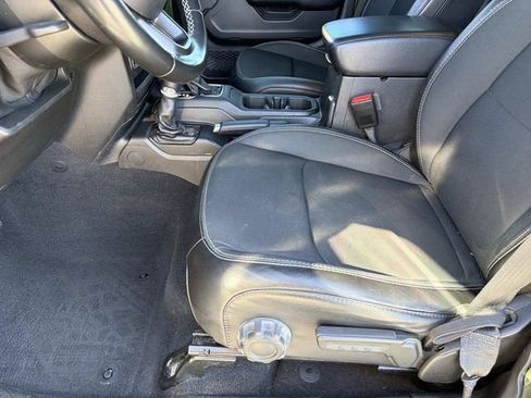 Used 2021 Jeep Wrangler Unlimited Sport image 24