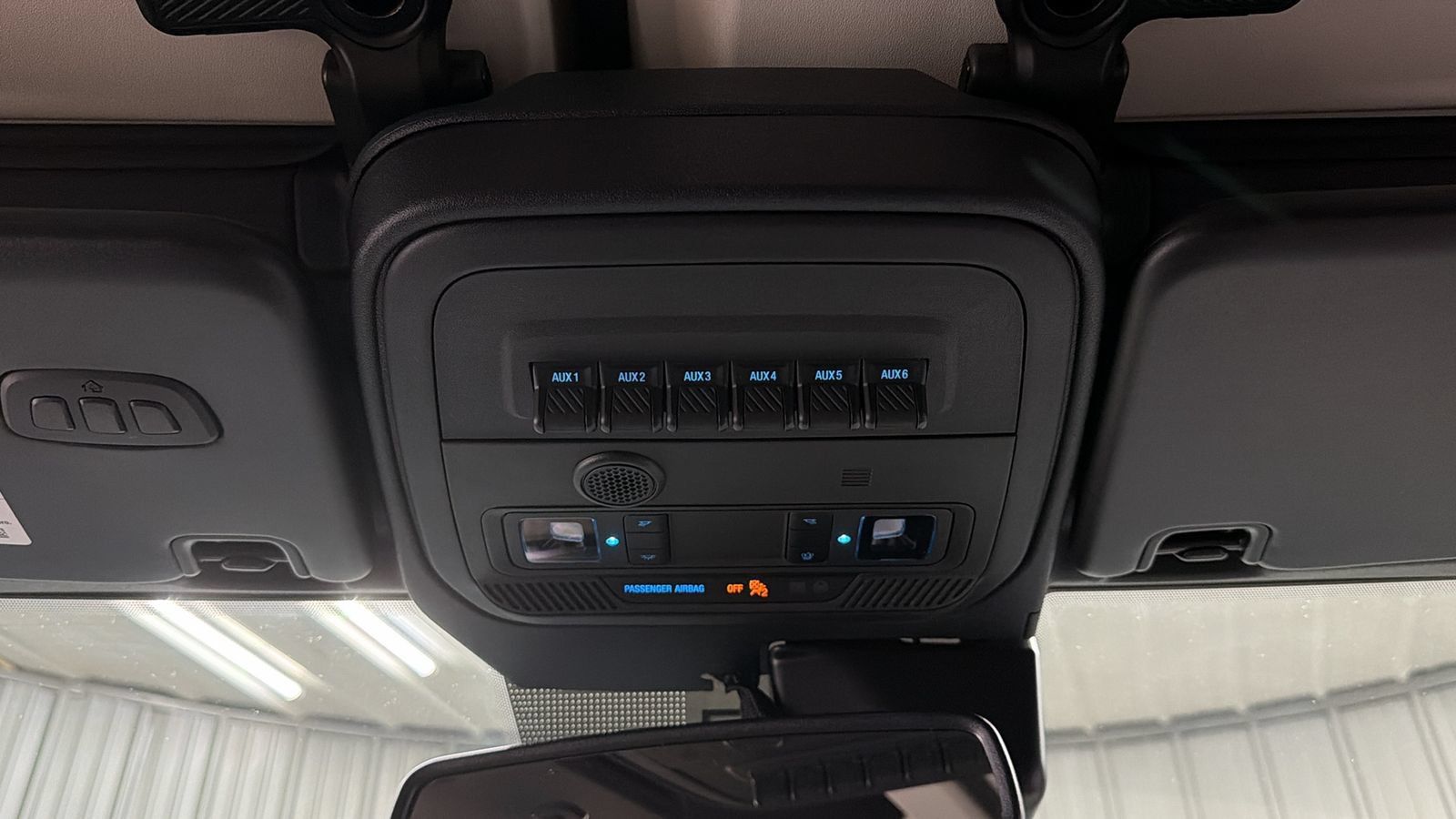 Used 2024 Ford Bronco Wildtrak AWD/4WD image 33