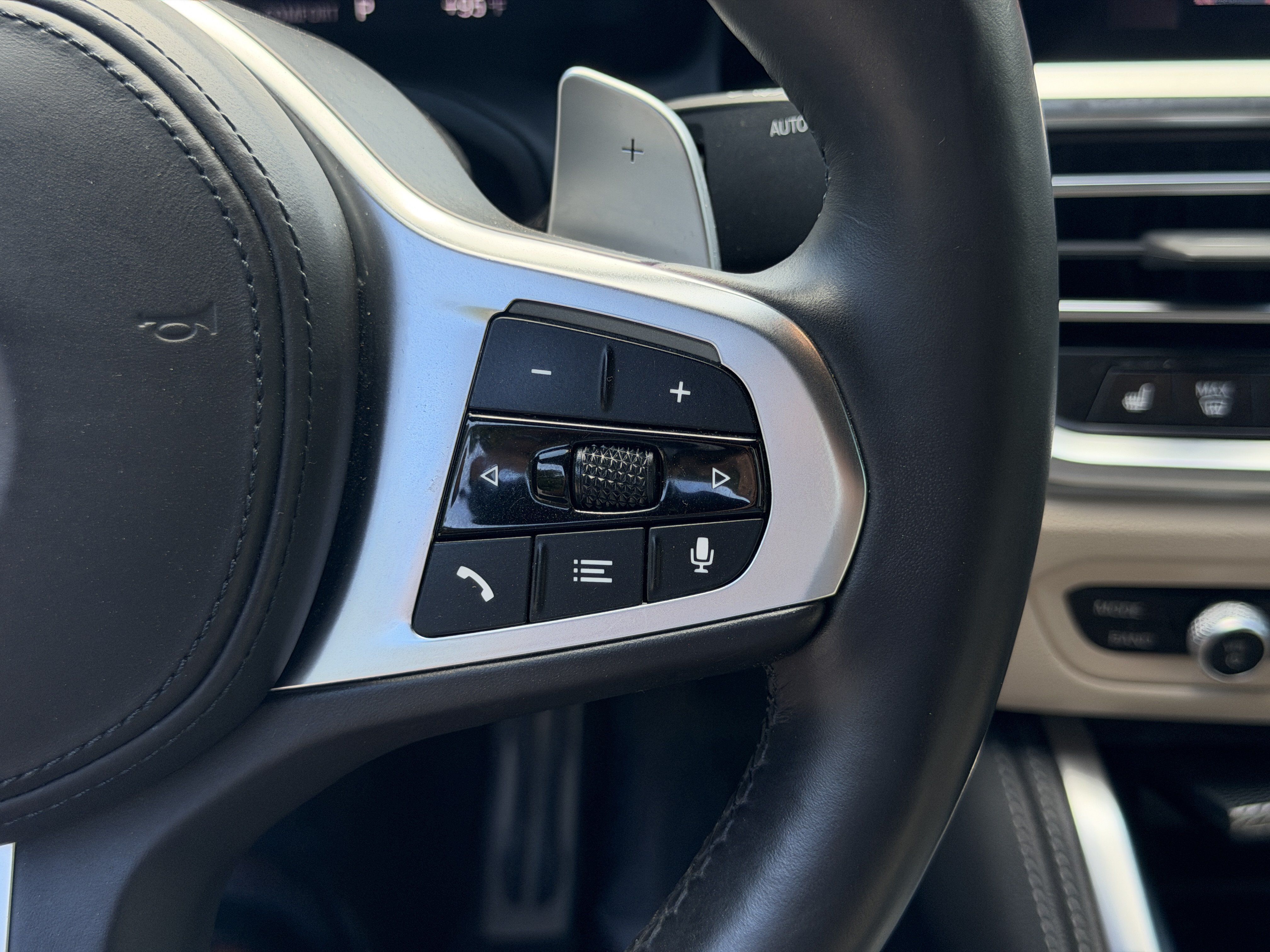 Used 2022 BMW M440i Convertible RWD image 24
