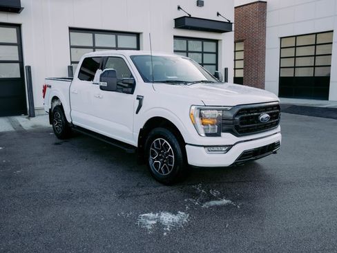 Used 2023 Ford F150 XLT w/ Equipment Group 302A High image 4