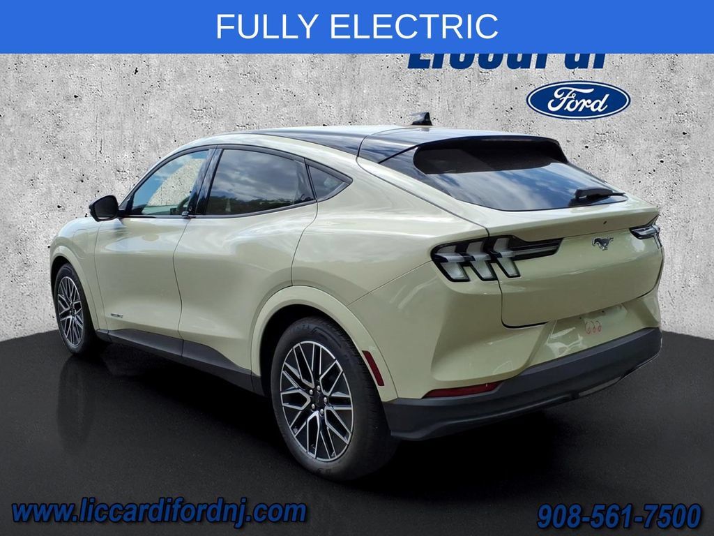 Used 2025 Ford Mustang Mach-E Premium RWD image 4