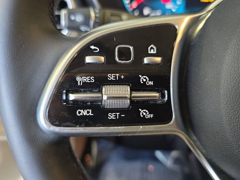Certified 2021 Mercedes-Benz GLC 300 4MATIC image 19