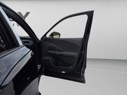 New 2026 Lexus TX 500h AWD image 31